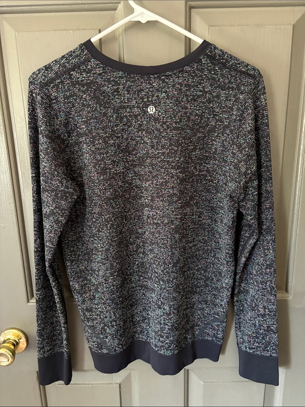 Lululemon Swiftly Breathe Long Sleeve
Pixel Check Black / Highlight Multi - Picture 6 of 7